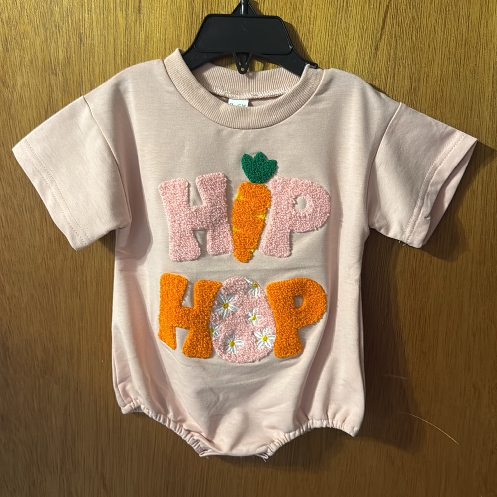 🥕NEW🥕 Baby "Hip Hop" Romper
